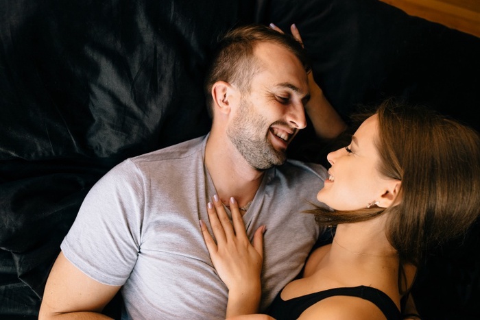 threesome dating site
