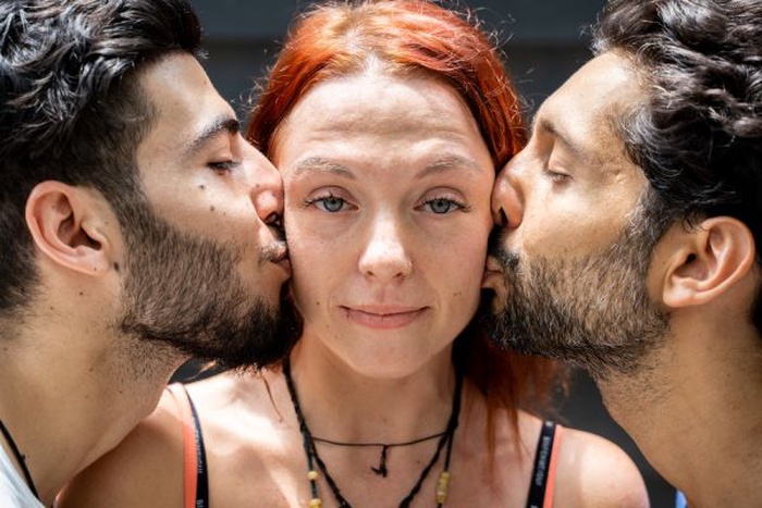 threesome