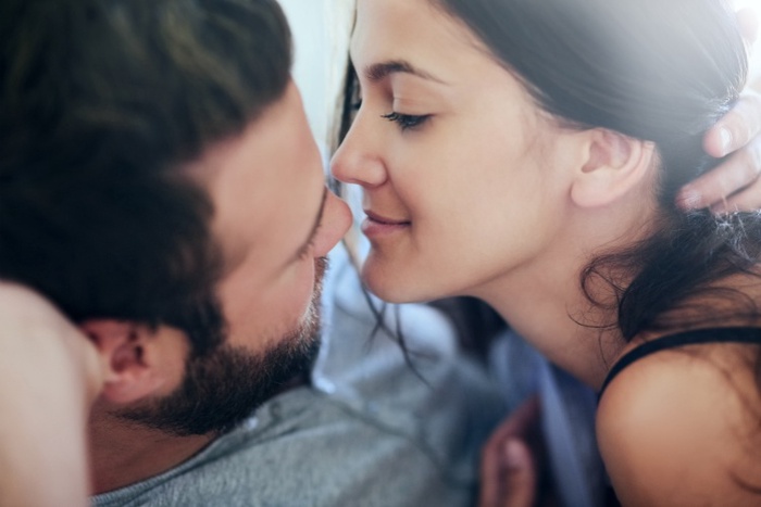 Couples Looking for Threesome