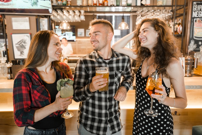 Threesome dating in Chesapeake